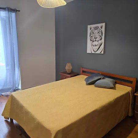 Semesterbostad Casa Apito Dourado Ponta Delgada