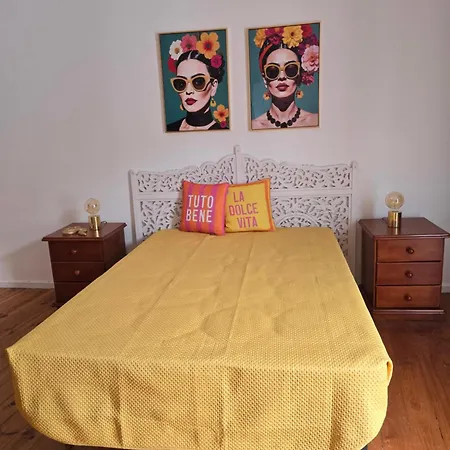 Casa Apito Dourado بيت للعطل *