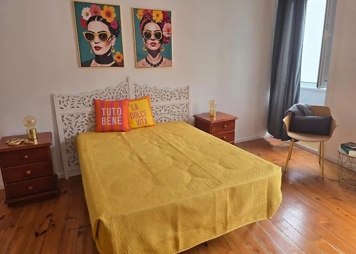 Casa Apito Dourado Ponta Delgada